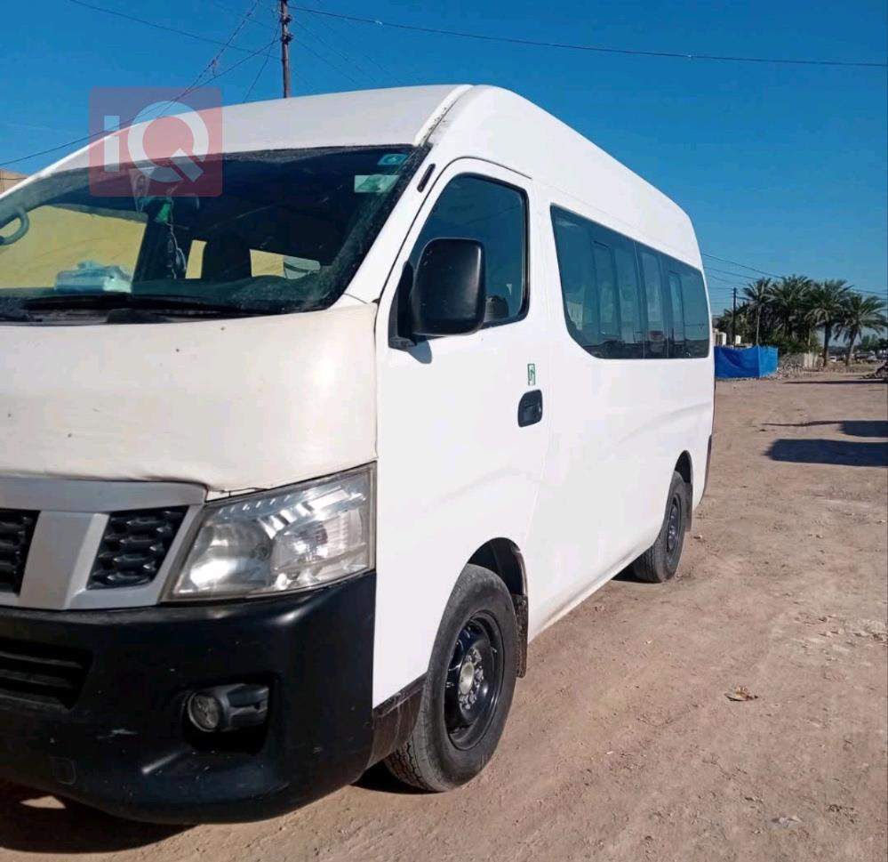 Nissan Urvan